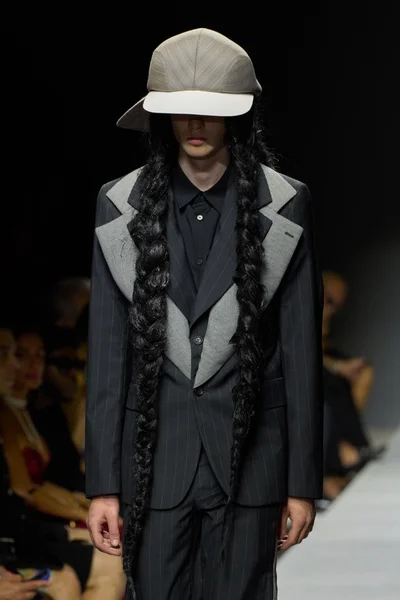 Look 124